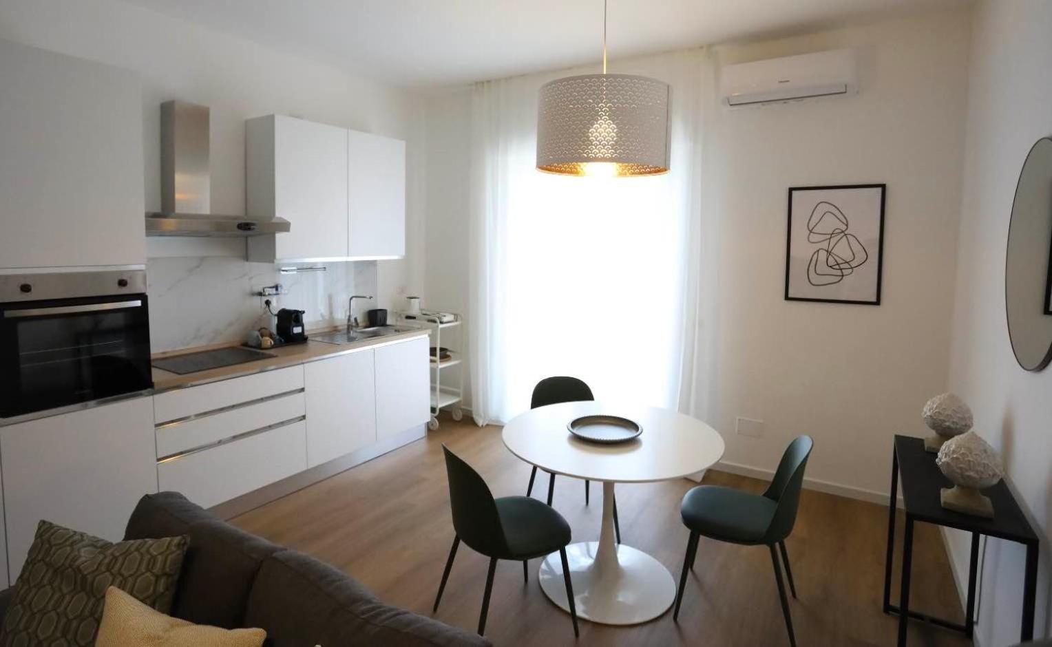 Lapigna Apartman Valenzano Kültér fotó